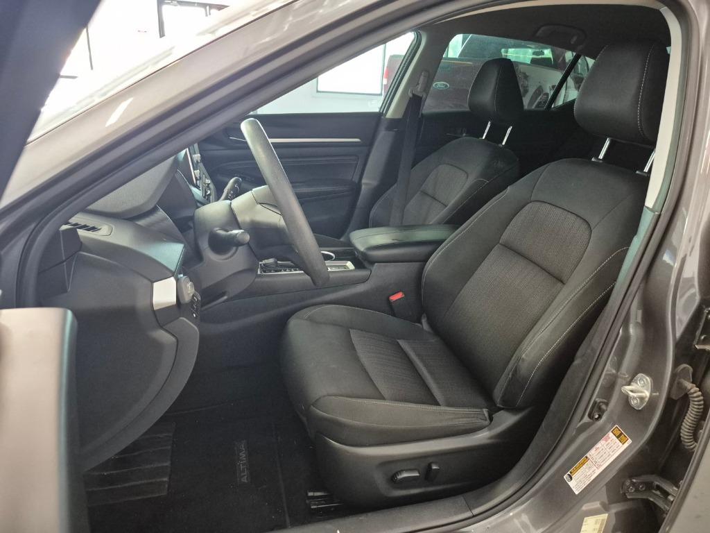 2021 Nissan Altima SV - Photo 10
