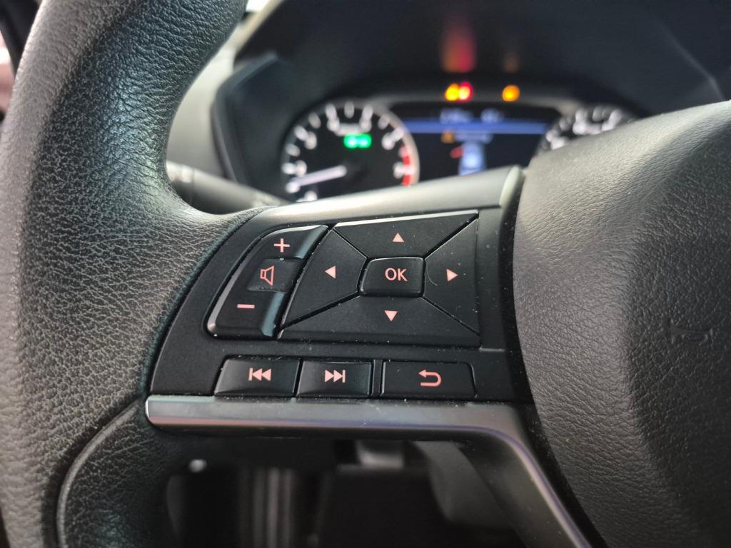 2021 Nissan Altima SV - Photo 19