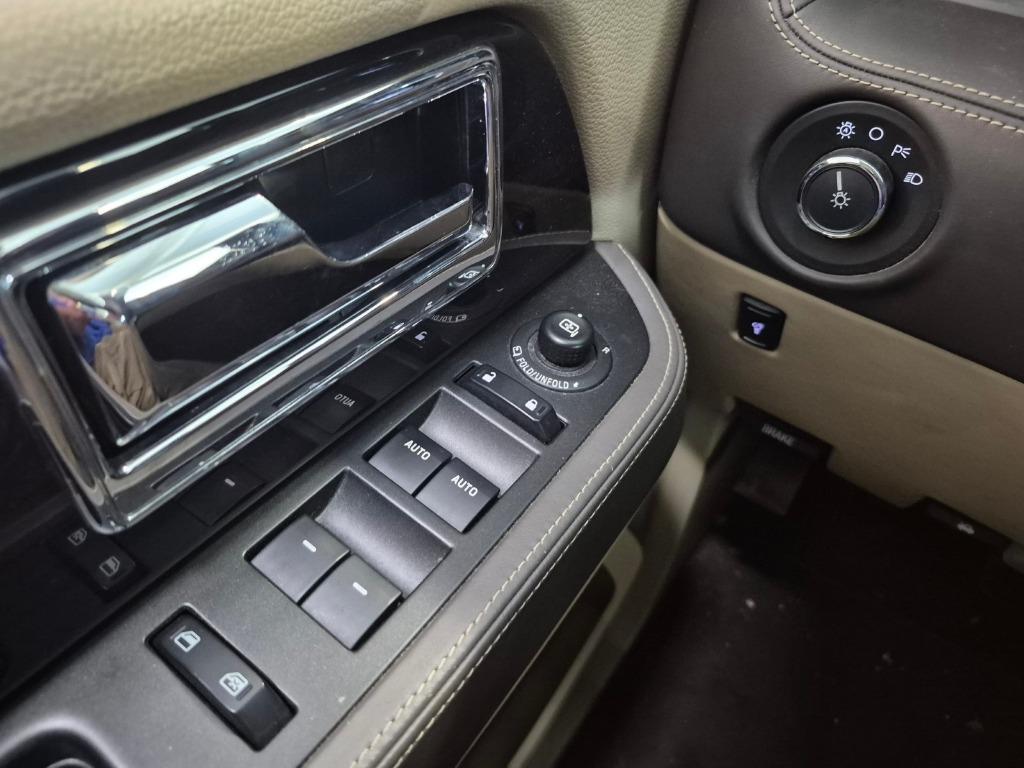 2015 Lincoln Navigator Base - Photo 26
