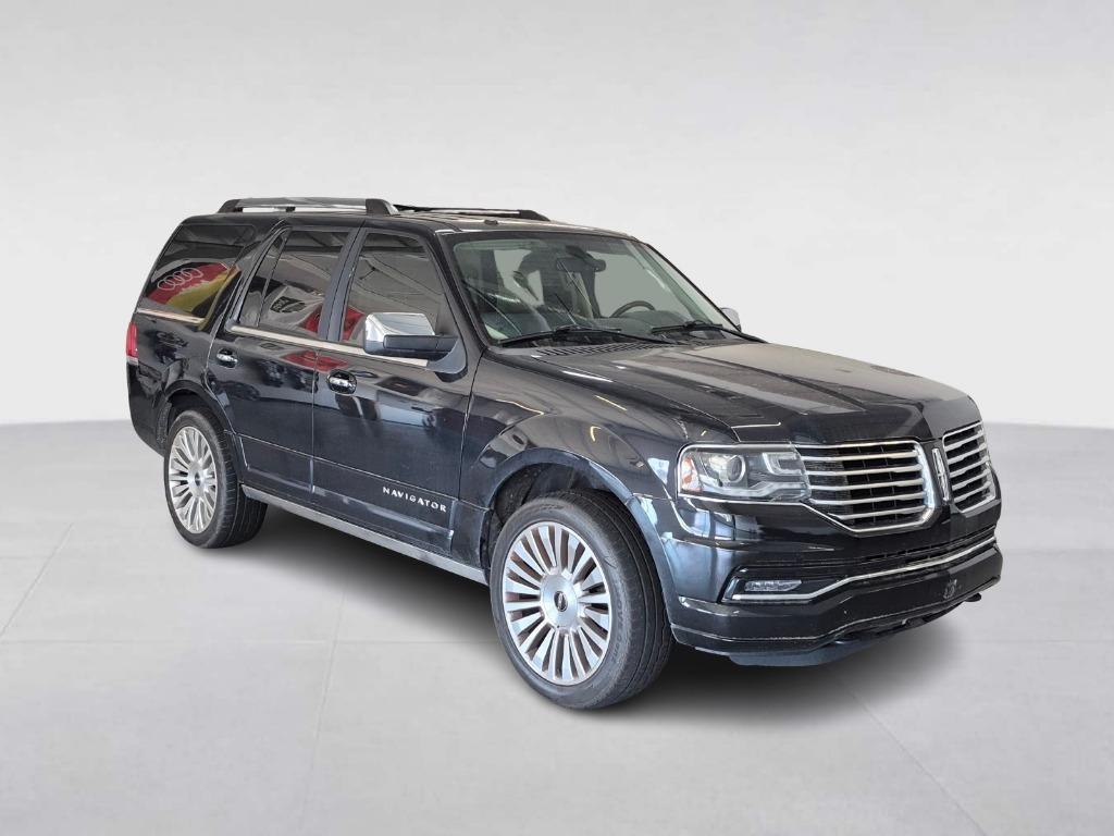 2015 Lincoln Navigator 4x2's photo