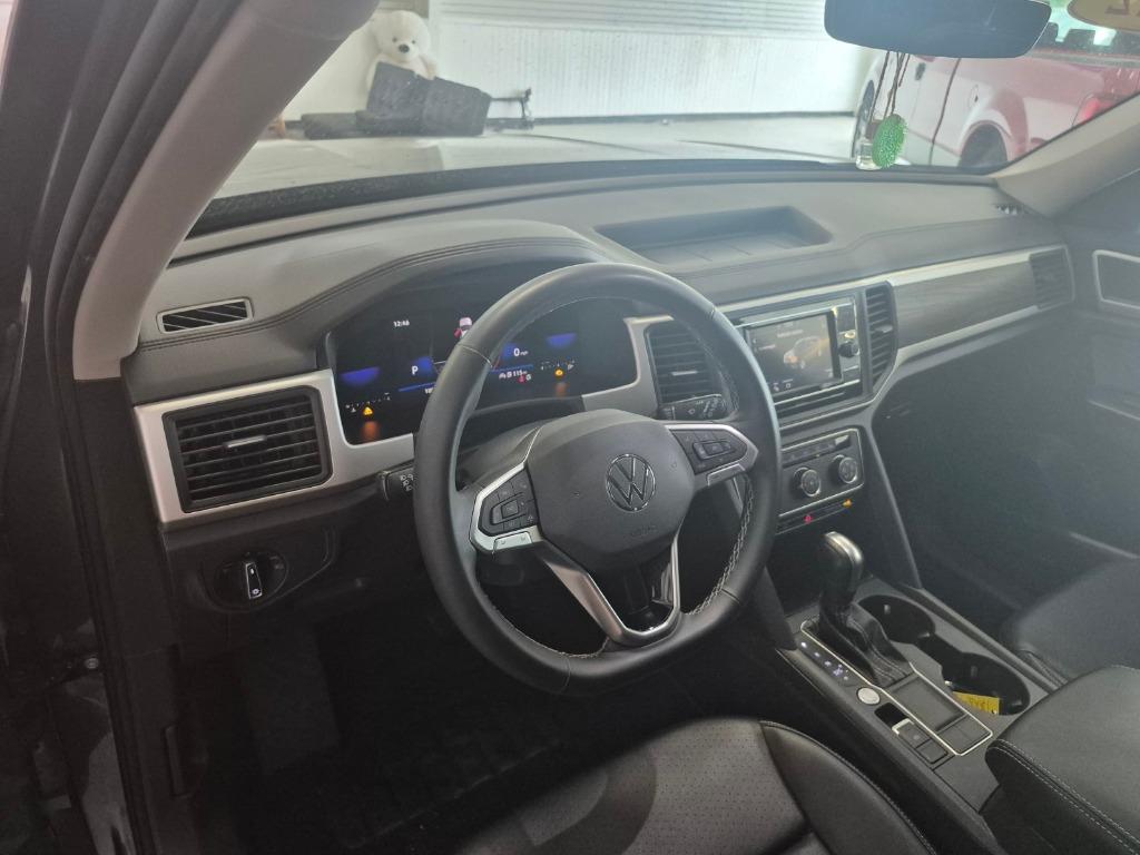 2022 Volkswagen Atlas SE - Photo 10