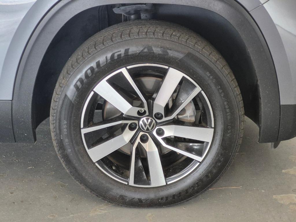 2022 Volkswagen Atlas SE - Photo 9