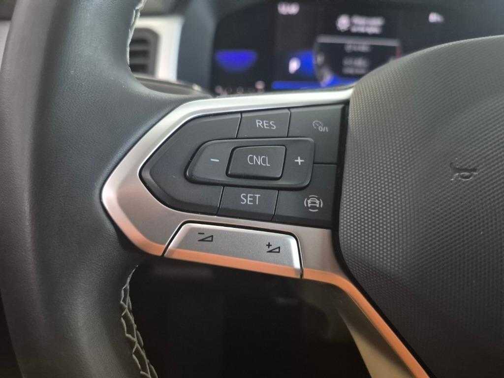 2022 Volkswagen Atlas SE - Photo 22